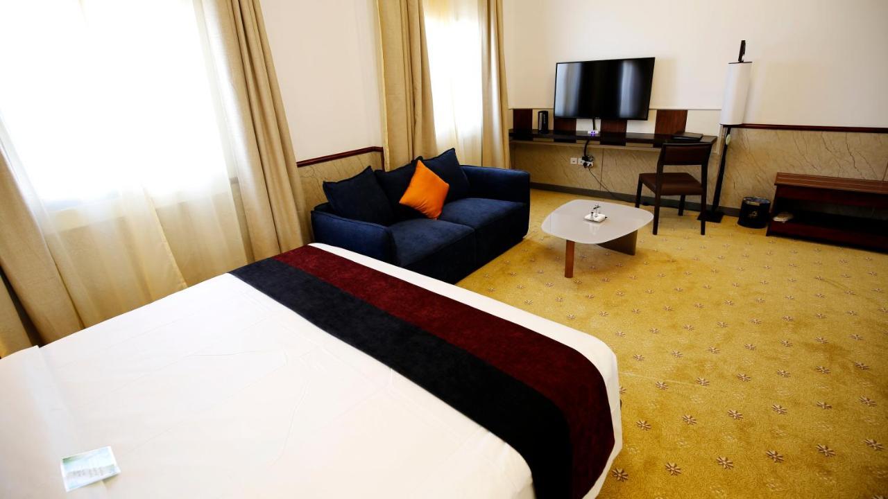 Great Wall Hotel Ras al-Khaimah Exterior photo